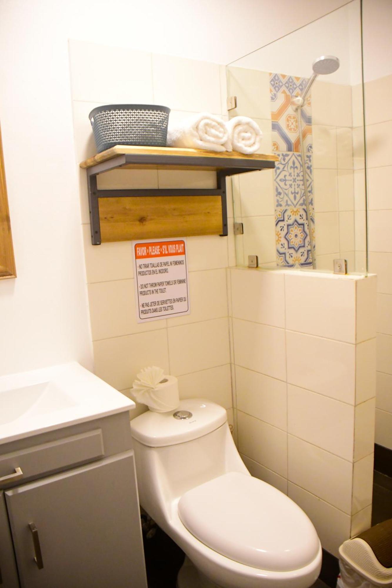 Hostal Marina Samana Eksteriør billede